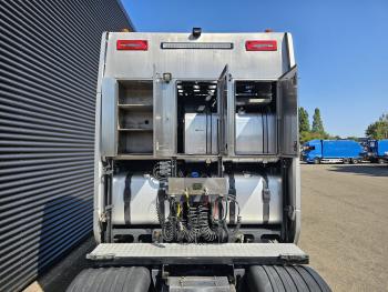 Scania S770 8x4/4 / 180.000 KG / HYDRAULIC